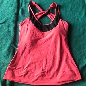 Lucy athletic top